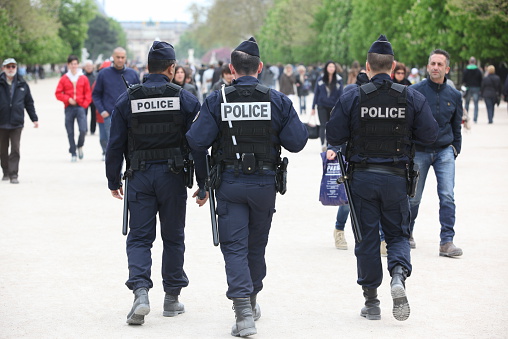 Mais que fait la police ?