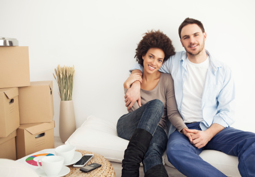 Couples mixtes, amours suspectes