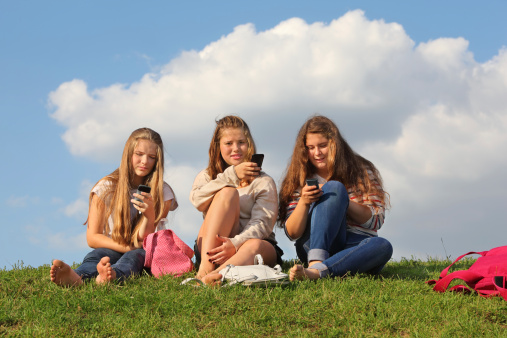 «Laisse-moi gérer mon mobile et internet comme je veux!»