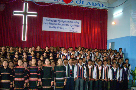 La “religion de la bonne nouvelle” dans le Vietnam postcolonial