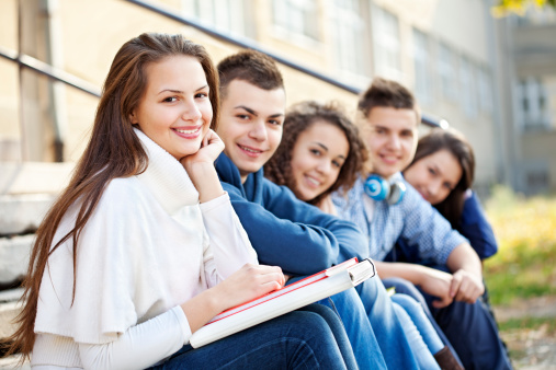 Des jeunes se mobilisent pour les droits humains